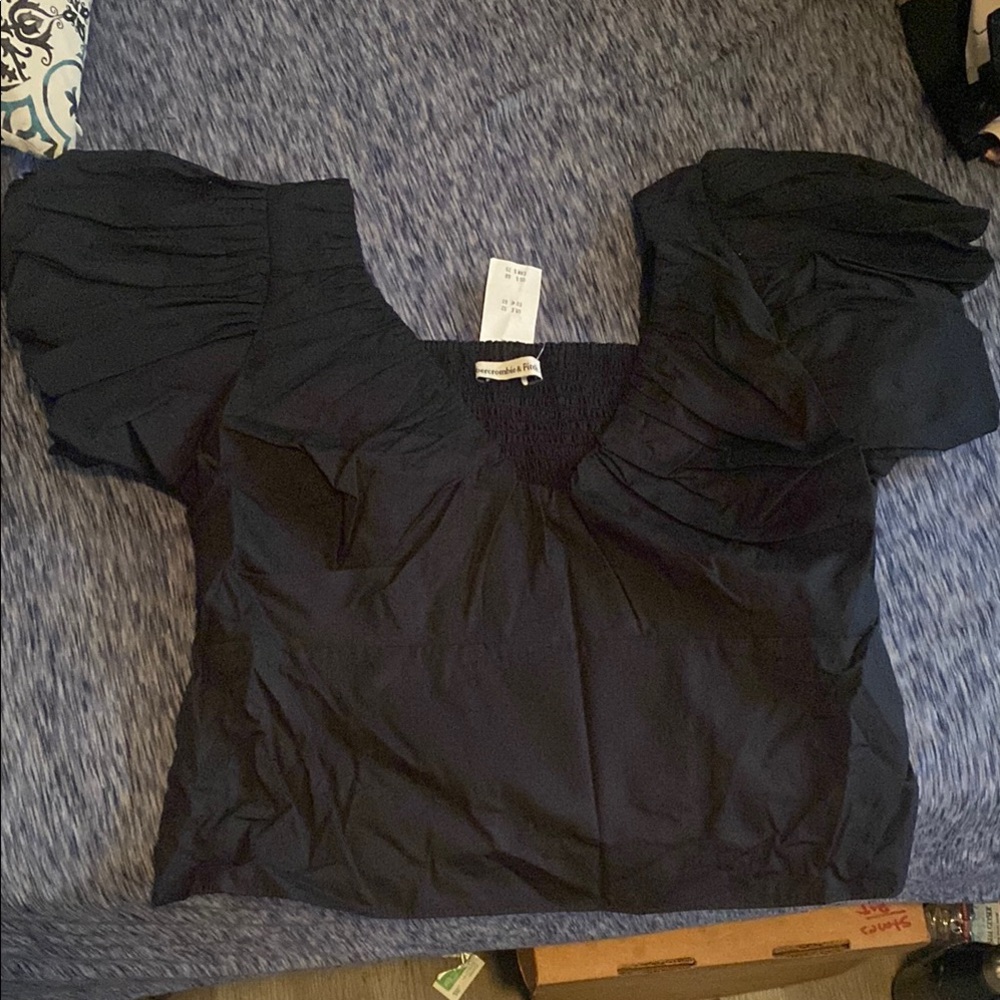 Abercrombie & Fitch Black Puff Sleeve Ruffled Blouse